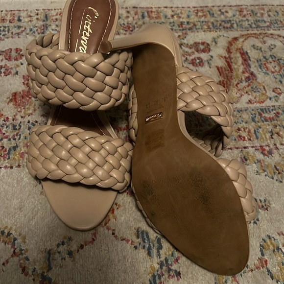 L’intervalle heels - Picture 3 of 3